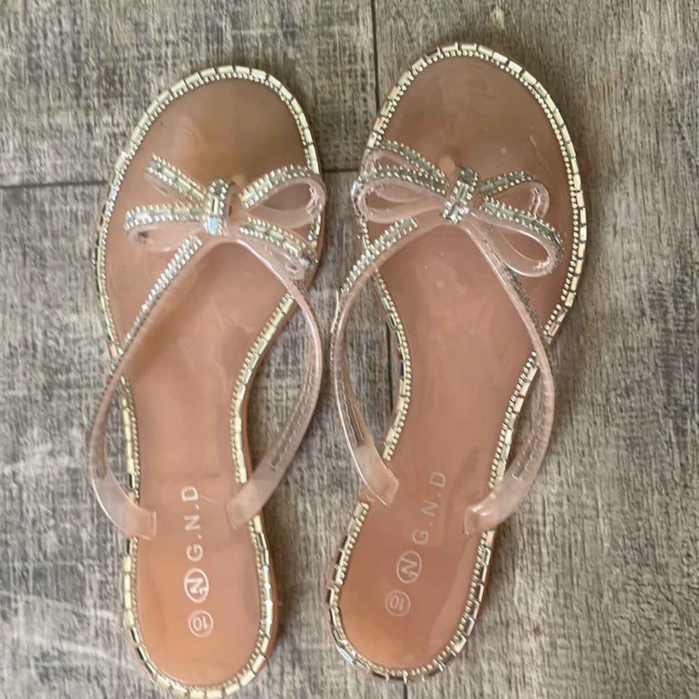 Beautiful Sequin Lined Flip Flop